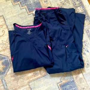 Koi lite navy scrub set